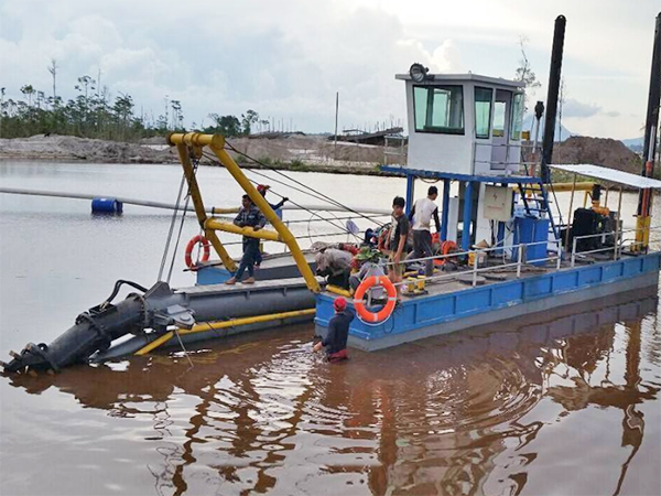 挖泥、清淤船